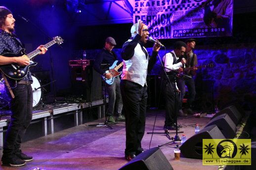 Keith and Tex (Jam) with The Steadytones - This Is Ska Festival - Wasserburg, Rosslau 22. Juni 2018 (17).JPG